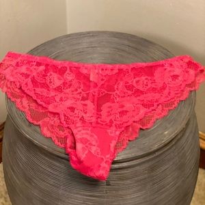 Victoria’s Secret Pink bikini